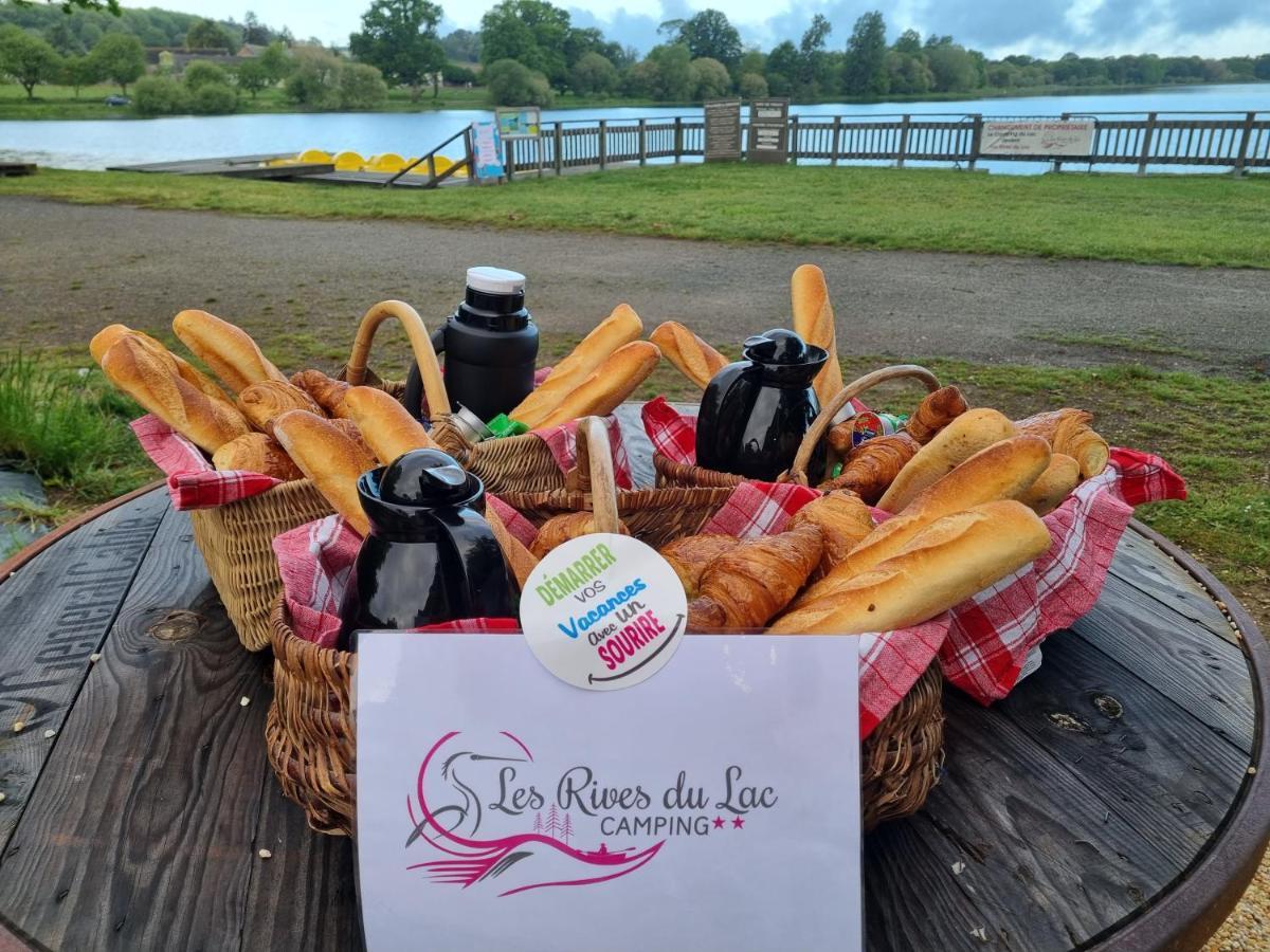 Camping Les Rives Du Lac Bois Morin Ngoại thất bức ảnh